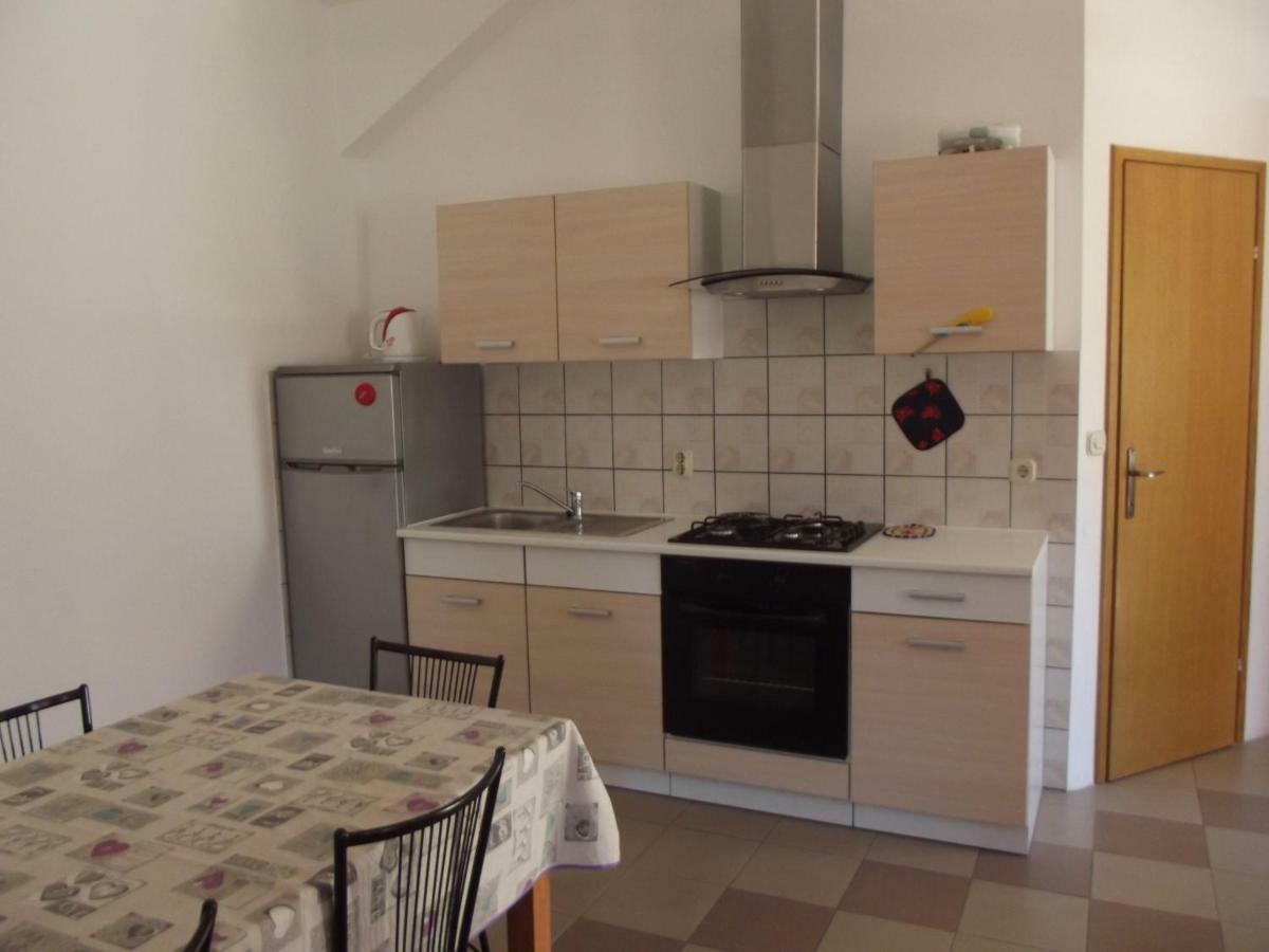 Apartments Goga Mali Lošinj Extérieur photo