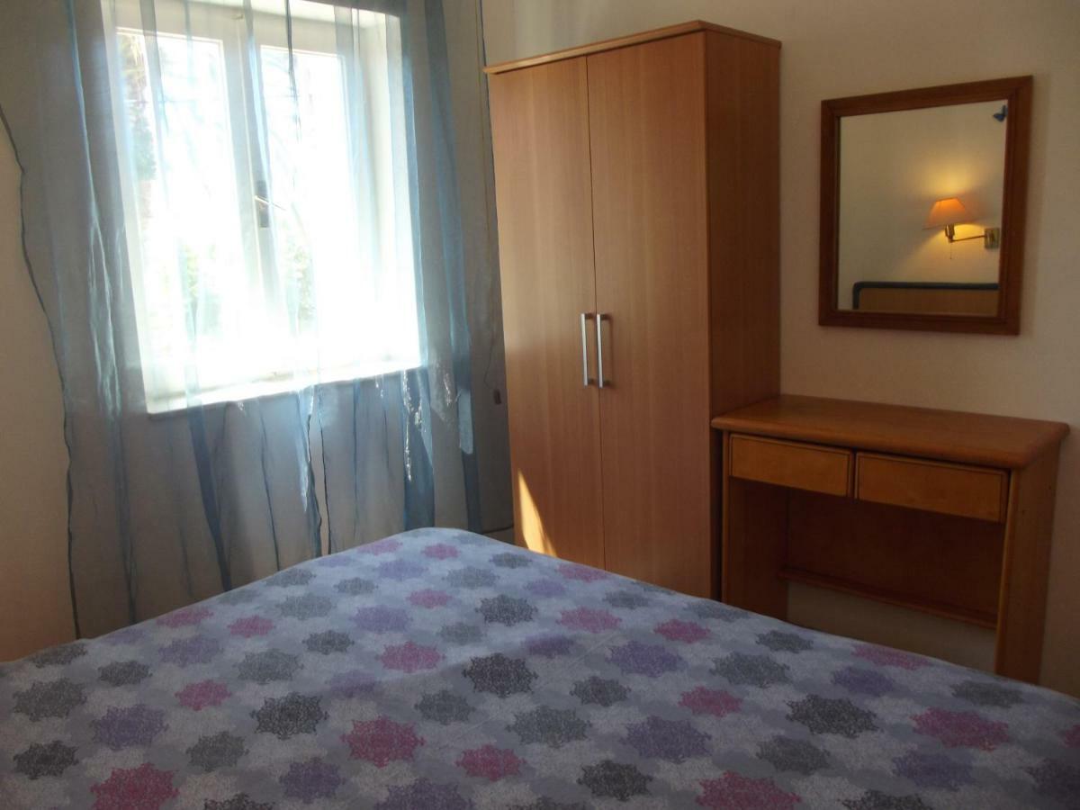 Apartments Goga Mali Lošinj Extérieur photo