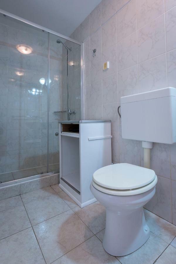 Apartments Goga Mali Lošinj Extérieur photo