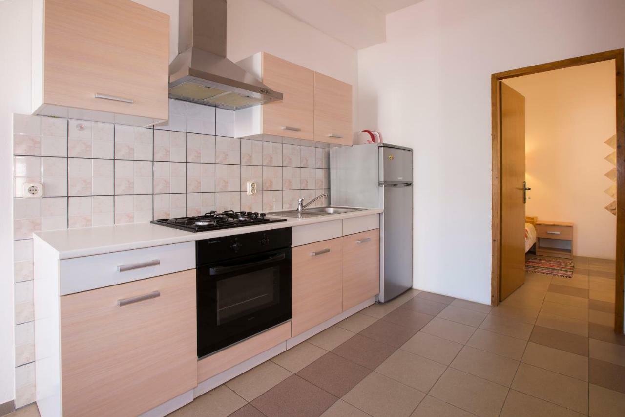 Apartments Goga Mali Lošinj Extérieur photo