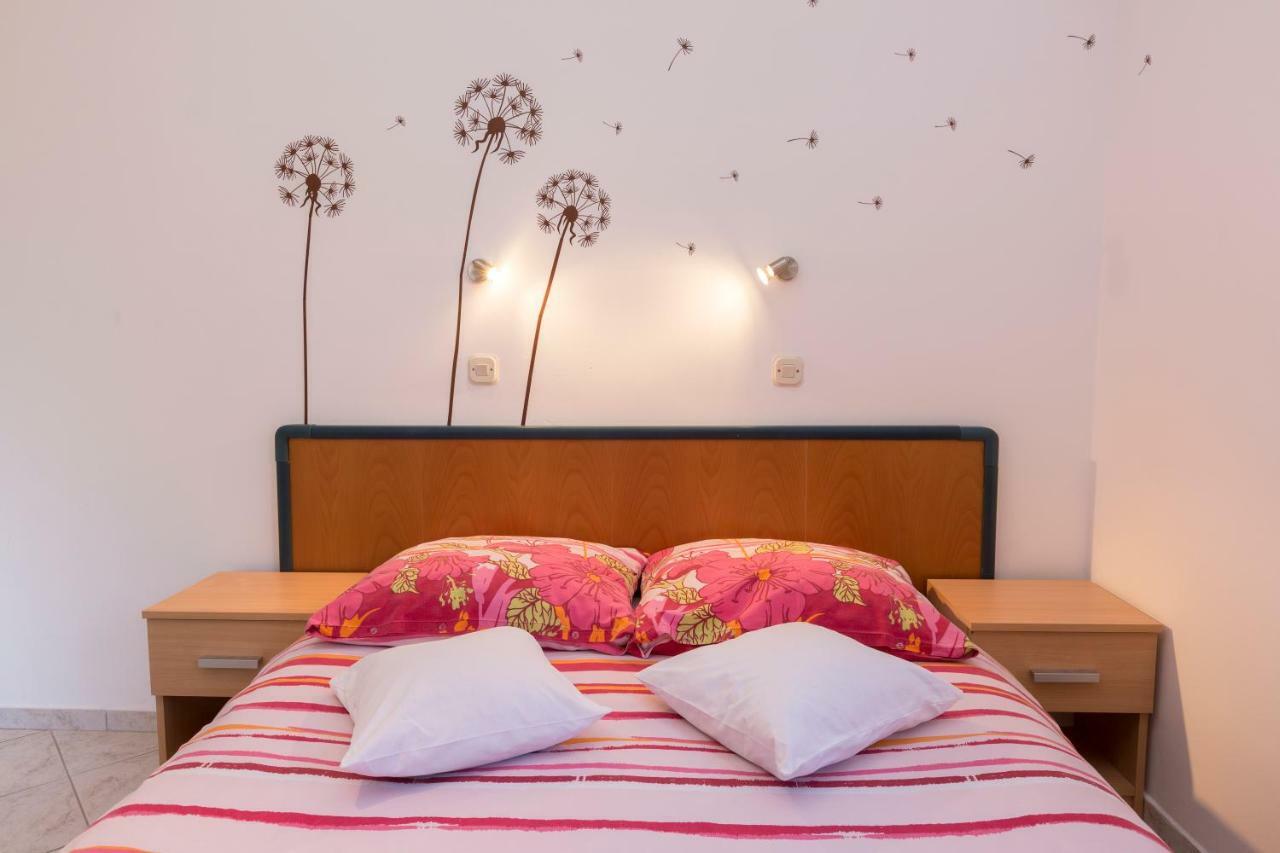 Apartments Goga Mali Lošinj Extérieur photo